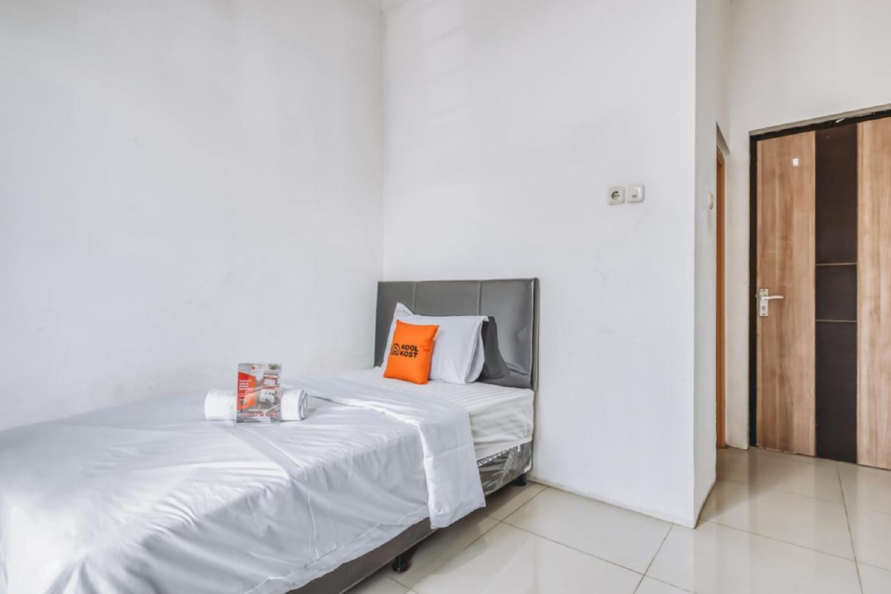 Koolkost @ Villa Puncak Tidar Malang Extérieur photo